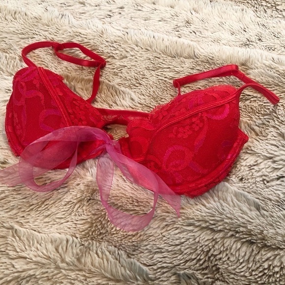 🆕 Victoria’s Secret solid red lace front closure bra pink tie padded - Picture 9 of 11